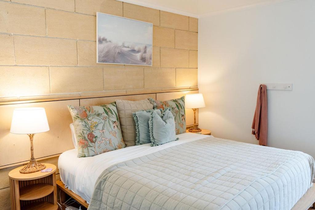 Portside Motel Порт-Кэмпбелл Экстерьер фото