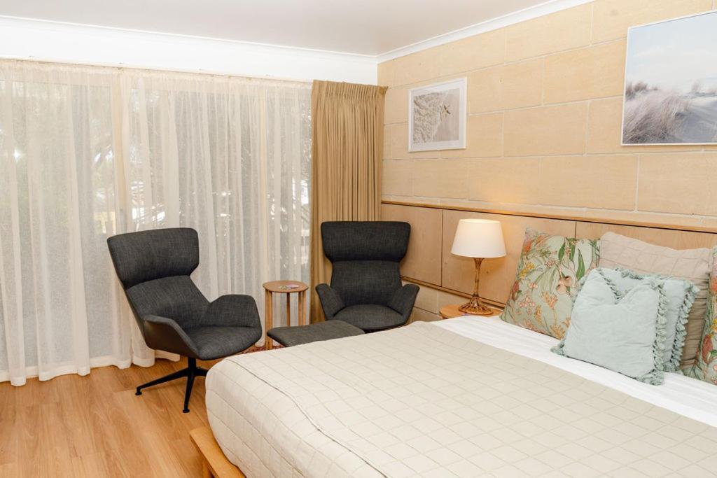 Portside Motel Порт-Кэмпбелл Экстерьер фото